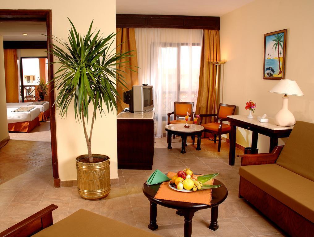 Parrotel Aqua Park Resort Sharm El-Sheikh Exterior foto